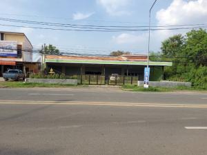 For SaleHouseBuri Ram : House for sale, single floor, area 178 sq m., next to the road in front of the station (2151), Isan Subdistrict, Mueang Buriram District, Buriram Province
