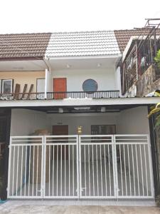 For SaleTownhouseNawamin, Ramindra : Cheapest in this area!!! Soi Sai Mai 79, opposite Wongsakorn Market Renovate, ready to live in minimal style +++