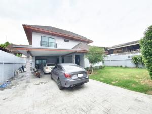 For RentHouseRatchadapisek, Huaikwang, Suttisan : House for rent, Ladprao 80, very good location, fully furnished, ready to move in