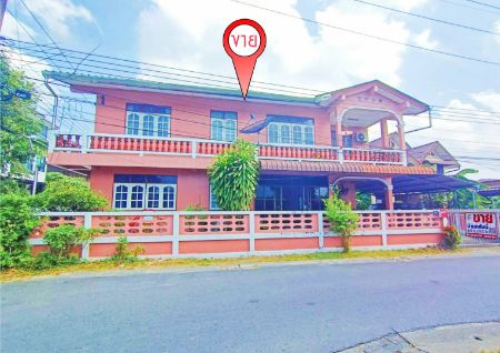 For SaleHouseNakhon Si Thammarat : House for sale in the heart of Nakhon Si Thammarat city, single house 180 sq m. 50 sq m. Near facilities