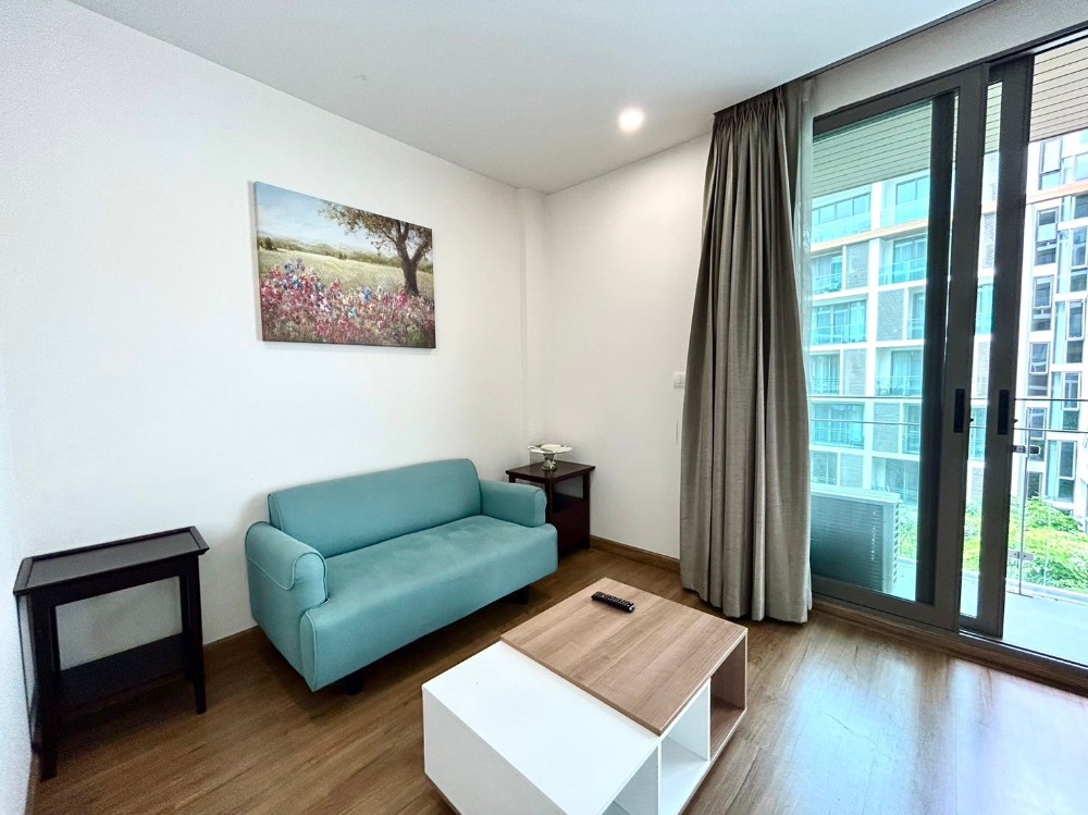 For SaleCondoChiang Mai : Super cheap!! Sale condo in the heart of Nimman “The Nimmana Condo“ 3.79MB  Tel. : 098-9690236 (Janny)