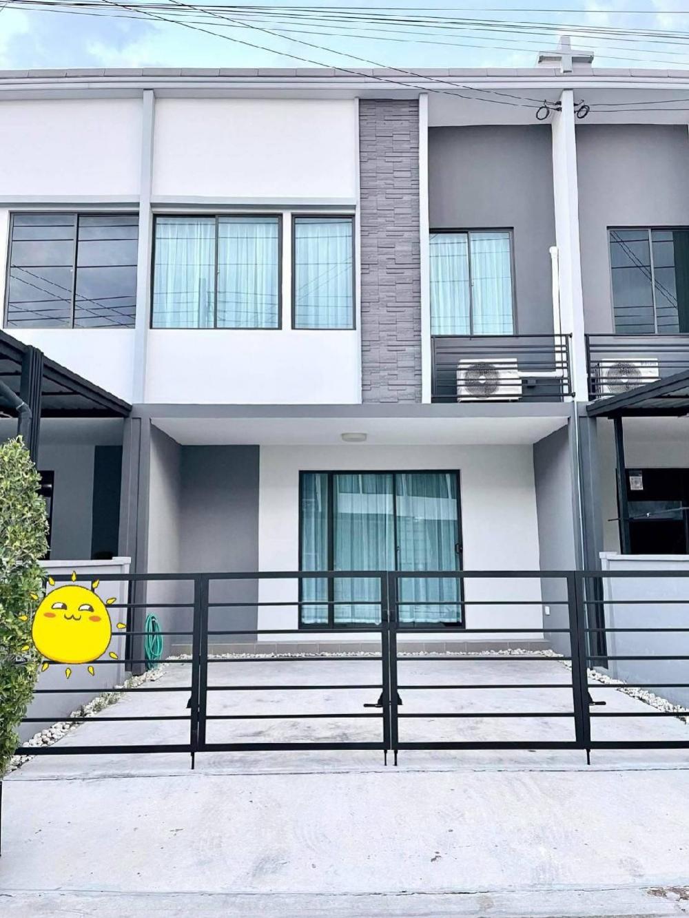 ให้เช่าทาวน์เฮ้าส์/ทาวน์โฮมปทุมธานี รังสิต ธรรมศาสตร์ : ✅ให้เช่าทาวน์โฮม 2 ชั้น  โครงการ พลีโน่ พหลโยธิน-วิภาวดี บ้านทำเลดี ใกล้ฟิวเจอร์ พาร์ค รังสิต