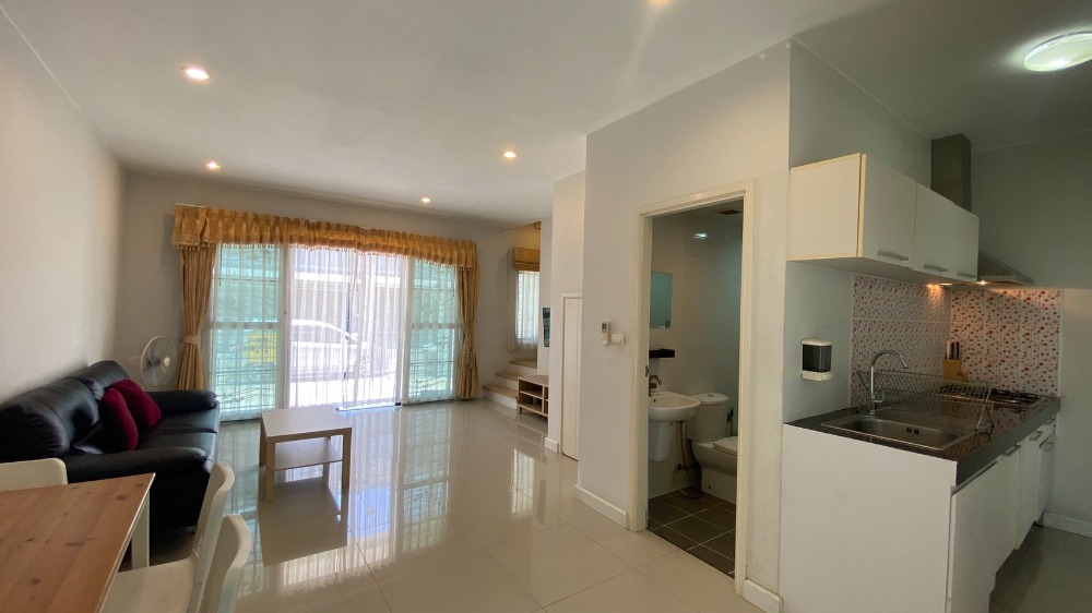 For SaleTownhouseLadkrabang, Suwannaphum Airport : 2 storey townhome for sale, Story Village, On Nut - Ring Road Near Suvarnabhumi (#Stories Onnut-Wongwaen)