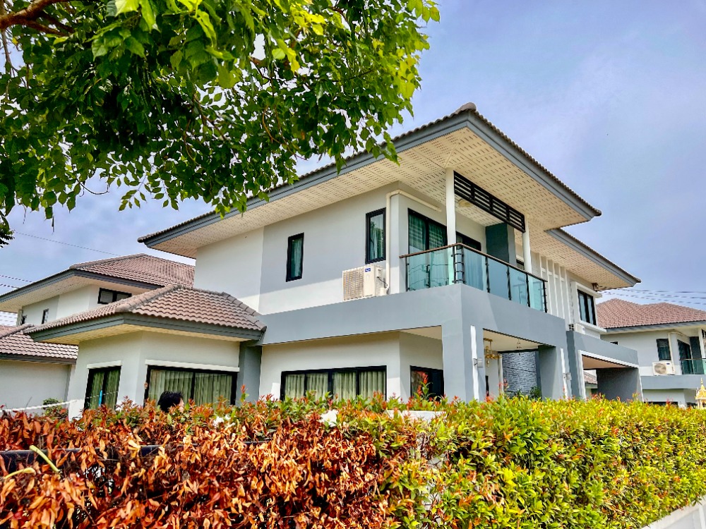 ขายบ้านปทุมธานี รังสิต ธรรมศาสตร์ : ขาย บ้านเดี่ยว 88/135 ตกแต่งดี พร้อมอยู่ บ้านบุญยกรเลคพาร์ค รังสิต คลอง 6