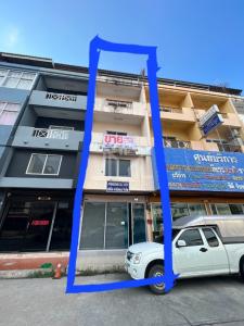 For SaleShophousePattaya, Bangsaen, Chonburi : Commercial building for sale, 1 booth, good location, next to the main road, Don Hua Lo (Amata Nakorn), Chonburi Province.