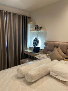 For RentCondoRama9, Petchburi, RCA : For rent, Life Asoke Hype (Life Asoke Hype), beautiful room, fully furnished, ready to move in.