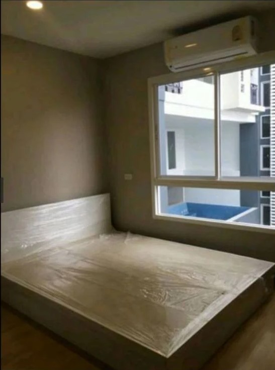 For SaleCondoBang kae, Phetkasem : (Code S3475) Condo for sale, Mona Vale Petchkasem 39, price 1.35 million baht, near BTS Bang Wa, near Seacon Bang Khae, The Mall Bang Khae, convenient transportation, close to shopping areas.