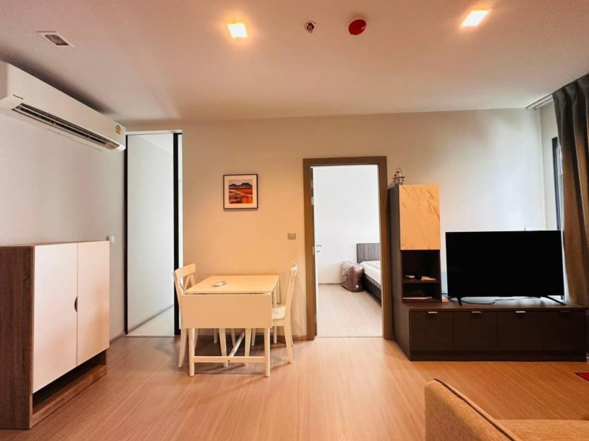 For RentCondoRama9, Petchburi, RCA : Life asoke Rama 9 for rent 2 bedroom high floor good view, near MRT Rama