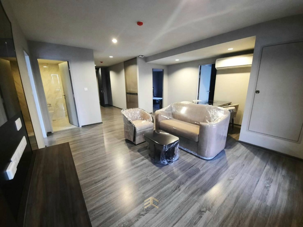 For SaleCondoSukhumvit, Asoke, Thonglor : Rare Unit, 3 bedroom condo in the heart of the city, Ideo Mobi Sukhumvit 40 project