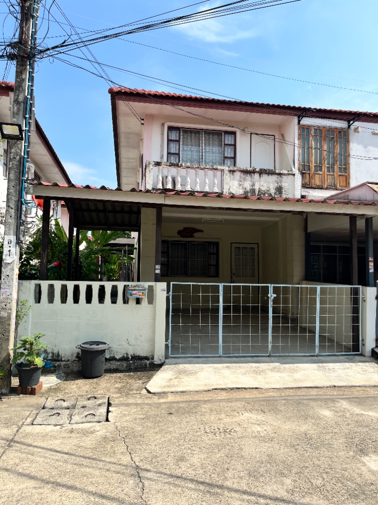 For SaleTownhousePhutthamonthon, Salaya : 2-story semi-detached house for sale, Phra Pin Village 2, Sala Thammasop, area 25.5 sq m.
