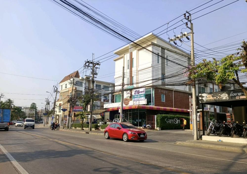 For SaleShophouseKaset Nawamin,Ladplakao : Commercial building, 2 booths, 4 floors, on Nuanchan Road. Suitable for all businesses, decorated and ready to use.