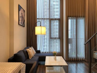ให้เช่าคอนโดพระราม 9 เพชรบุรีตัดใหม่ RCA : ให้เช่า คอนโด Knightsbridge Space Rama 9 Knightsbridge Space Rama 9 28.13 ตรม. Full Furnished with Electrical appliances.