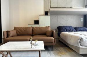 For SaleCondoRatchathewi,Phayathai : Code C20230600135....Park Origin Phayathai for sale, 1 bedroom, 1 bathroom, high floor, furnished, Special Deal!!