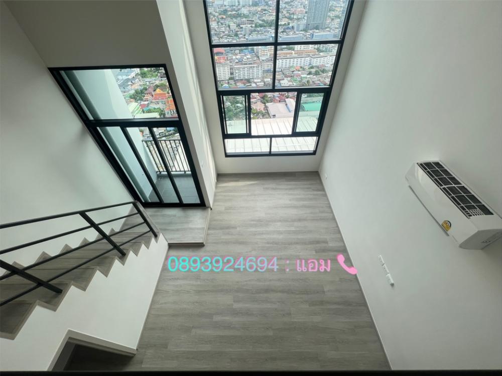 For SaleCondoPinklao, Charansanitwong : Hybrid 2 floors, ceiling height 4.55 meters, corner room, Chao Phraya River view South balcony 31 sq m, last room, special price, only 4.3x million baht, can be borrowed 💯 %(089-3924694: Am 📞)