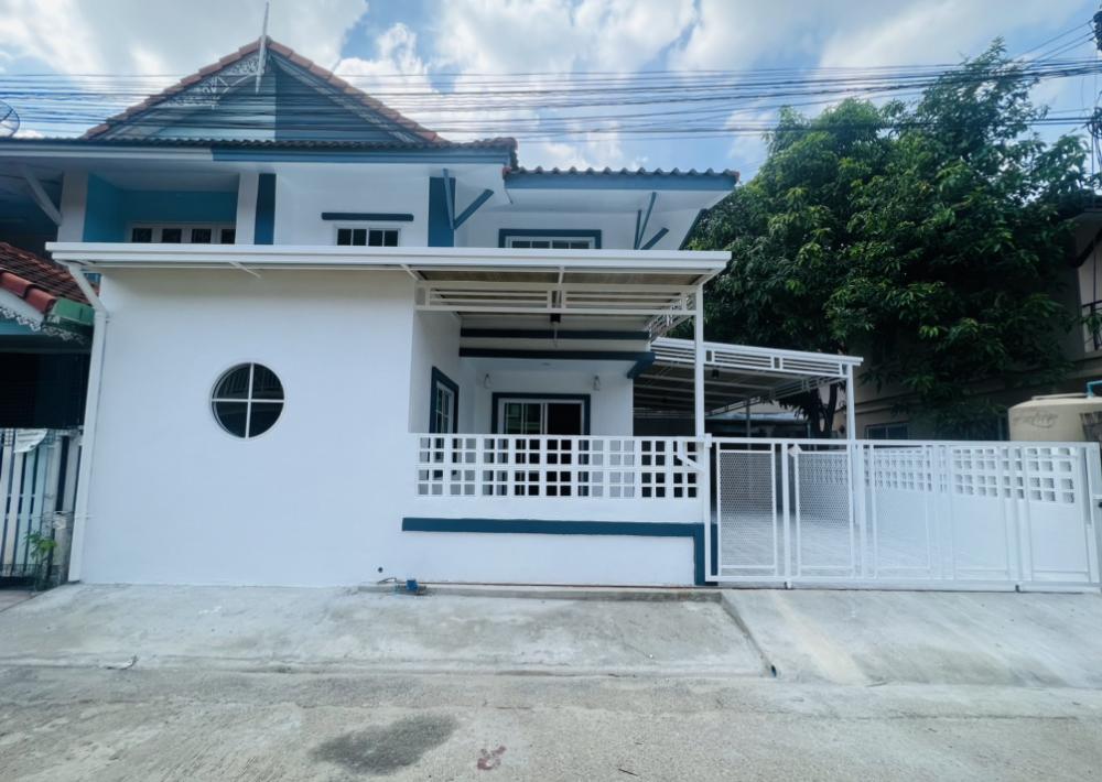 For SaleTownhousePathum Thani,Rangsit, Thammasat : Selling below appraisal price, Pruksa Village 11, Khlong Sam
