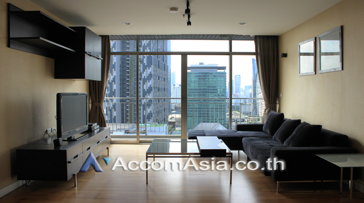 ขายคอนโดสาทร นราธิวาส : 2 Bedrooms Condominium for sale in Sathorn, Bangkok near BTS Chong Nonsi at Urbana Sathorn AA13127