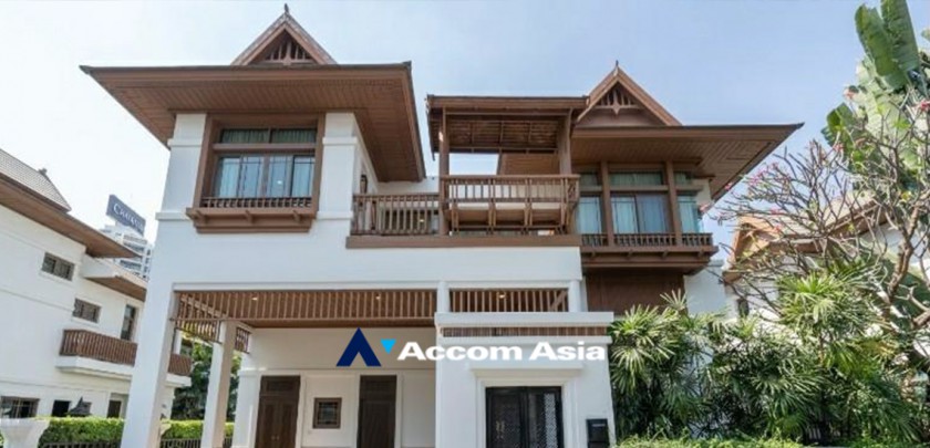 ให้เช่าบ้านสาทร นราธิวาส : Private Swimming Pool, Pet-friendly | 4 Bedrooms House for Rent in Sathorn, Bangkok near BRT Thanon Chan - BTS Saint Louis at Exclusive Resort Style Home (AA32800)