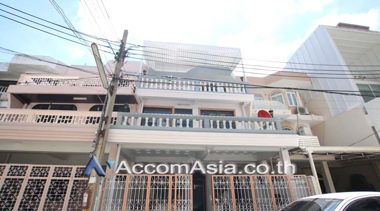 ให้เช่าทาวน์เฮ้าส์/ทาวน์โฮมสาทร นราธิวาส : Home Office | 7 Bedrooms Townhouse for Rent in Sathorn, Bangkok near BTS Surasak (1520623)