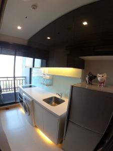 For RentCondoRatchadapisek, Huaikwang, Suttisan : Studio room for rent, 35 sq m, Ivy ampio, price 20,000 baht/month