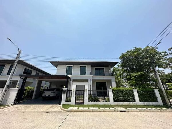 ขายบ้านพัฒนาการ ศรีนครินทร์ : JJ293  ขายหมู่บ้าน เศรษฐสิริ พัฒนาการ หลังมุม ซอยพัฒนาการ 87