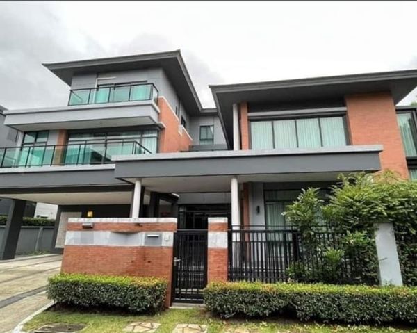 For SaleHousePattanakan, Srinakarin : JJ302 Single house for sale, Grand Bangkok Boulevard Rama 9 Village, Grand Bangkok Boulevard Rama 9