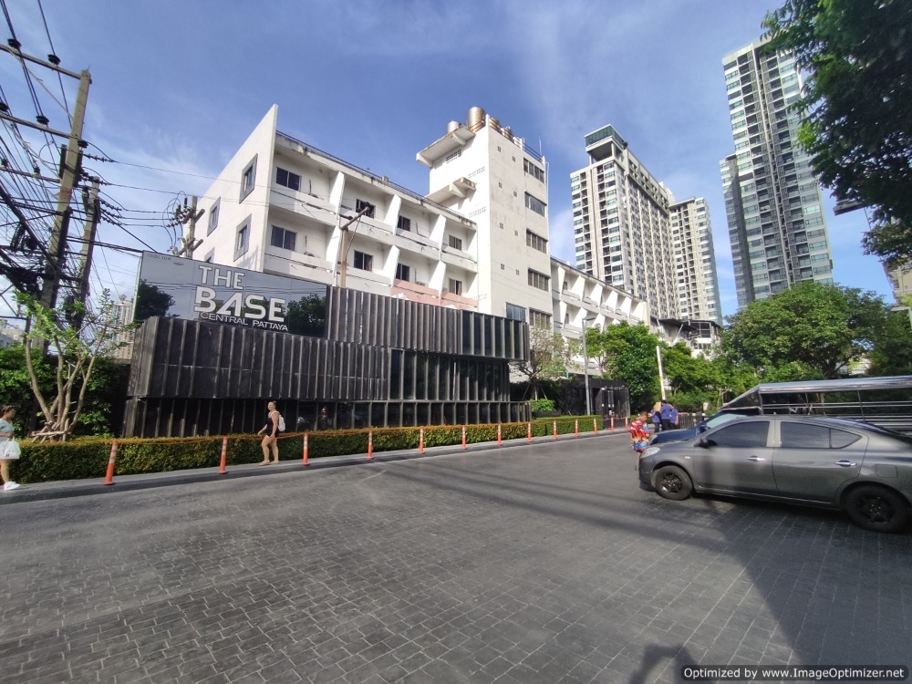 For SaleCondoPattaya, Bangsaen, Chonburi : Condo for sale The Base Central Pattaya , 1 bedroom , 29.77 sq m. , 4th floor, opposite Central Festival Pattaya !!