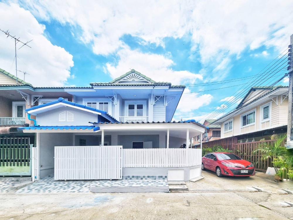 ขายบ้านนนทบุรี บางใหญ่ บางบัวทอง : บ้านแฝด บางบัวทอง เครดิตดี มีเงินเหลือ มบ.พฤกษา 10 ติดถนนบางกรวย-ไทรน้อย คุ้มมาก ต่อเติมเต็มทั้งหลัง