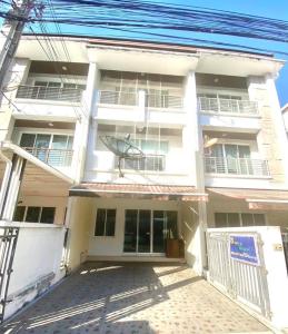 ขายทาวน์เฮ้าส์/ทาวน์โฮมลาดพร้าว101 แฮปปี้แลนด์ : ทาวน์โฮมใหม่ พร้อมอยู่