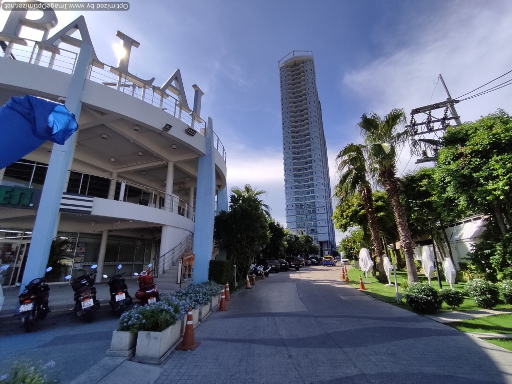 For SaleCondoPattaya, Bangsaen, Chonburi : Condo Pattaya sea view !!! Condo for sale Supalai Mare Pattaya 1 bedroom 45 sq m. Next to Thep Prasit Road.