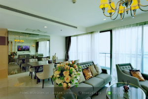 ขายคอนโดพระราม 3 สาธุประดิษฐ์ : Starview - Rare 3 Bedroom Unit, High Floor, Beautifully Furnished & Stunning Views