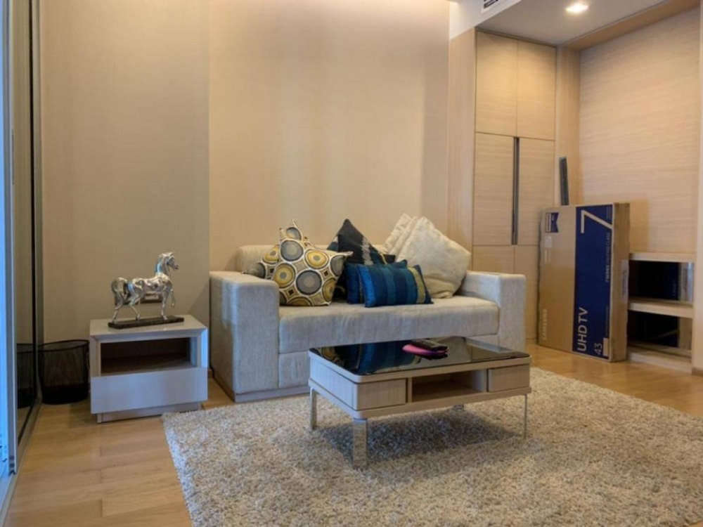 For RentCondoRama9, Petchburi, RCA : BEST DEAL🤩 For Rent📌The Address Asoke (Line:@rent2022), Beautiful room with Good price and Ready to move in!!