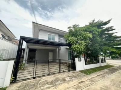 ขายบ้านนวมินทร์ รามอินทรา : ขาย House The Trust Kanchanaphisek-Hathairat 160 ตรม. 57 ตร.วา บ้านหลังมุมร่มรื่นน่าอยู่