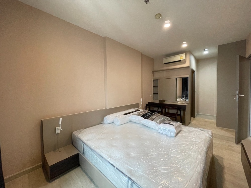 For RentCondoWongwianyai, Charoennakor : Teal Sathorn Taksin, newly renovated room, 2 bedrooms, next to bts Wongwian Yai 20,000/month