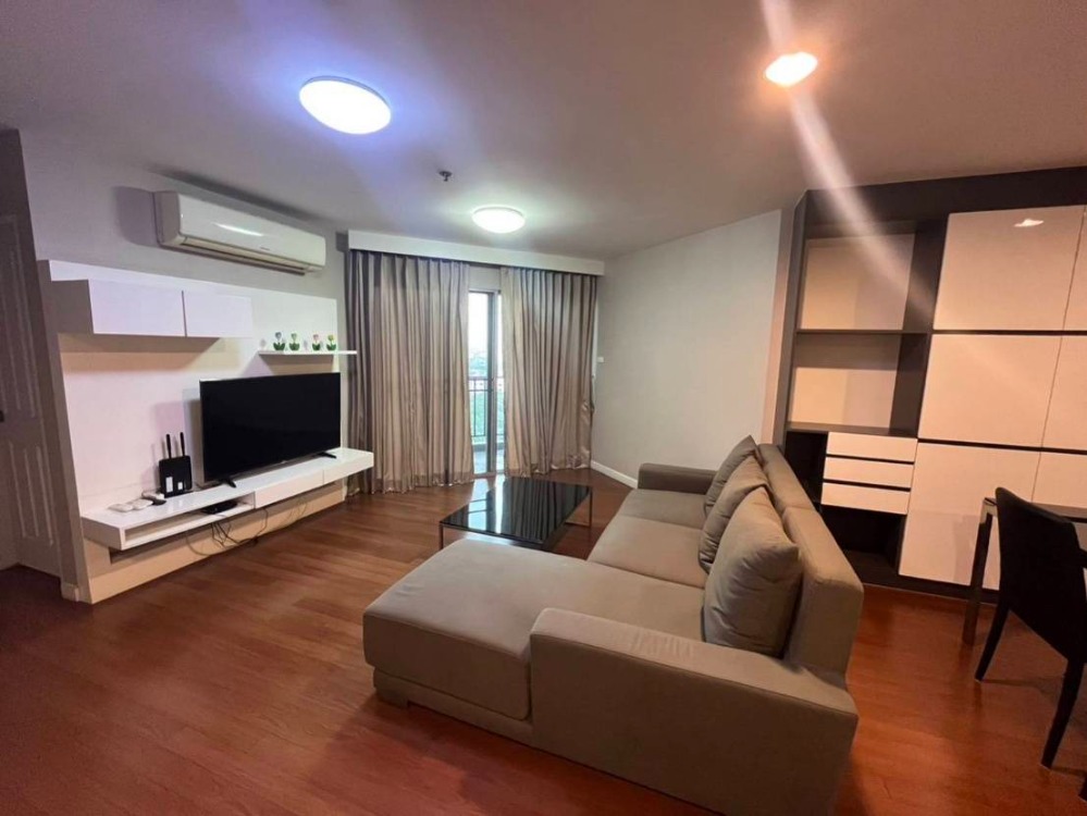 For RentCondoRama9, Petchburi, RCA : Very cheap for rent! Condo Belle Grand Rama 9, near MRT Rama 9, 300 meters, 2 bedroom 2bathroom  96 sq m., 42,000 per month