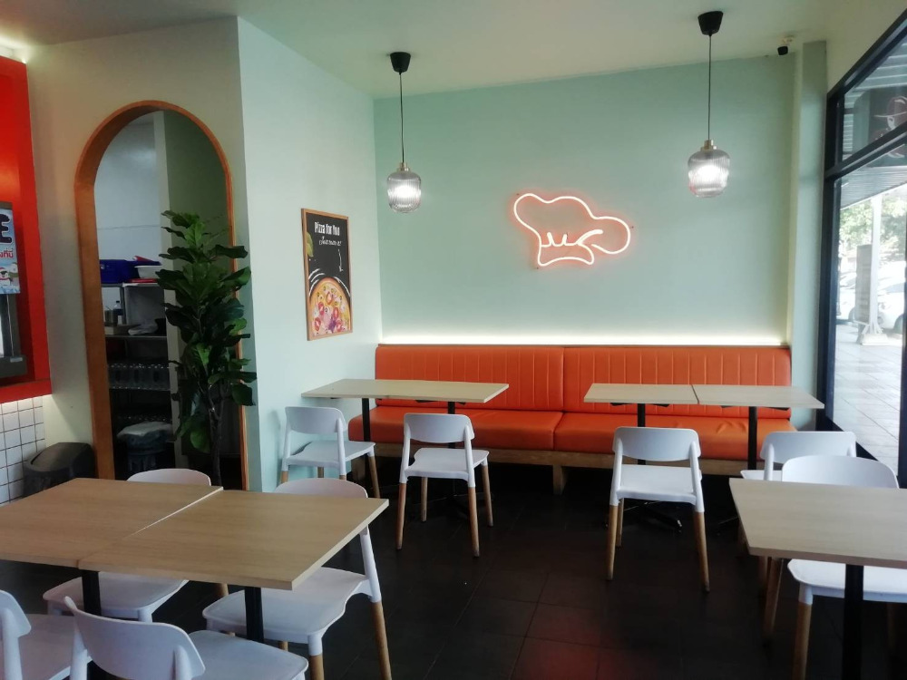 เซ้งร้านค้า ร้านอาหารสมุทรปราการ สำโรง : ขายร้านสเต็กลุงใหญ่ (และข้าวแกง) อยู่ในพื้นที่ ปั้ม ปตท  สาขาเทพารักษ์ สมุทรปราการ  ขายให้ทั้งร้านพร้อมอุปกรณ์ และ พนง. เจ้าของขายเอง