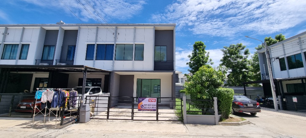 For SaleTownhouseChaengwatana, Muangthong : Urgent sale, 2-storey townhome, good location, Pleno Chaiyaphruek-Chaengwattana, Pak Kret, Nonthaburi, area 34 sq m. (behind the corner)