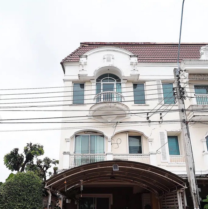 For SaleTownhouseThaphra, Talat Phlu, Wutthakat : Metro Park Sathorn