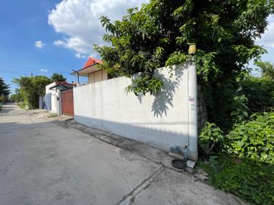 For SaleLandKasetsart, Ratchayothin : For Sale: Prime Land in Sukhaphiban 5 Soi 5, Intersection 22 - 89 sqw Perfect for Building a House