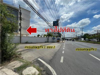 For SaleLandMahachai Samut Sakhon : Land for sale, Setthakit 1 Road, Soi 2, Krathum Baen, Samut Sakhon, 2 rai 3 ngan 87 square wah, corner plot, height 1 meter.