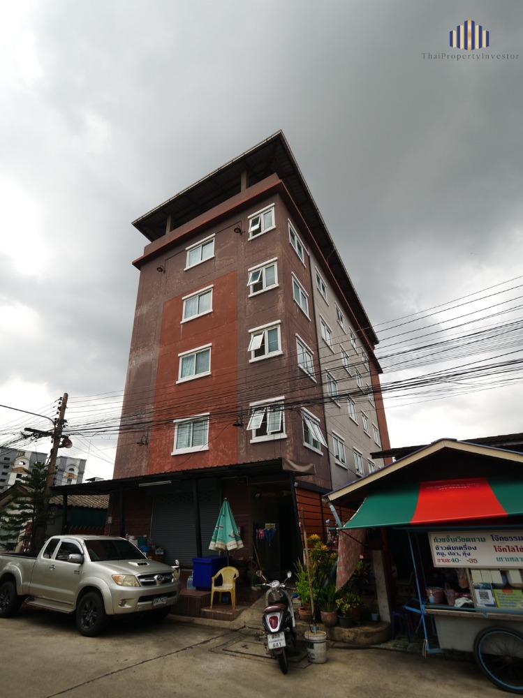 For SaleBusinesses for salePathum Thani,Rangsit, Thammasat : Profits focus on 900,000 hundred thousand per year!! 5-storey apartment for sale, total of 25 rooms, air-conditioned room with all furniture, land area 45 square wah, usable area 622.8 square meters, near the Red Line train. Near the bustling community em