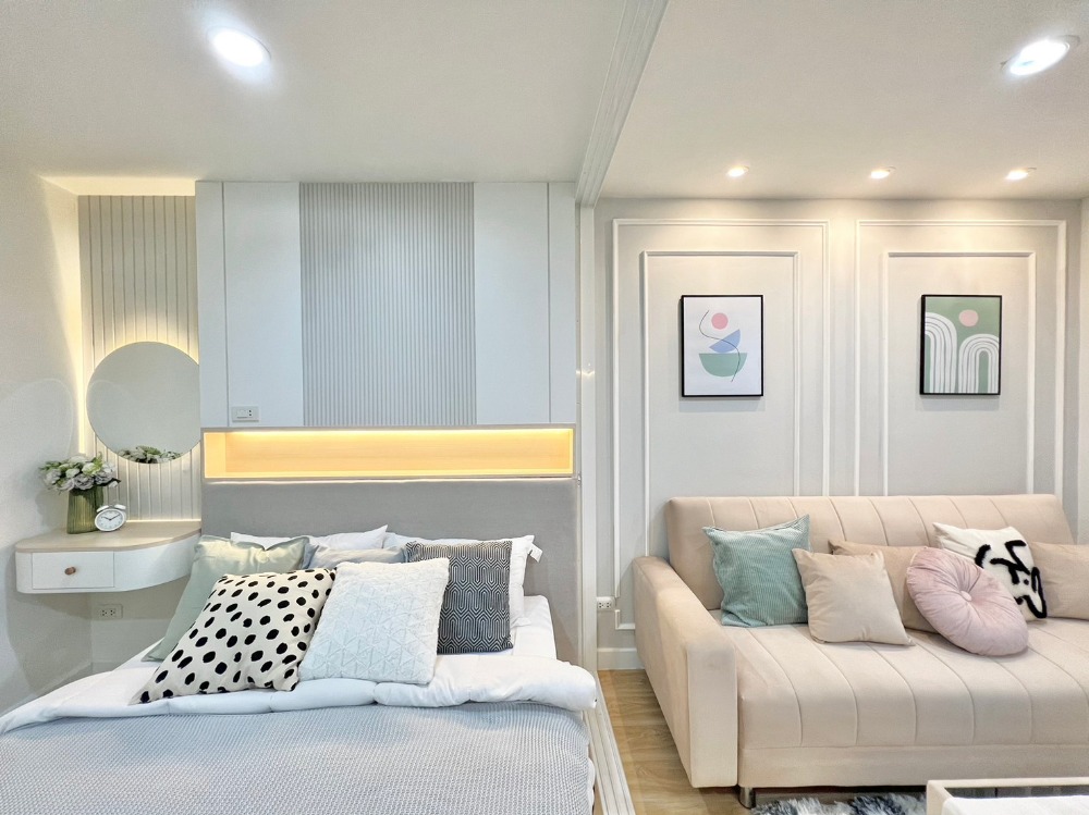For SaleCondoChokchai 4, Ladprao 71, Ladprao 48, : regent home 12 /// NEW RENOVATED ROOM MINIMAL MUJI