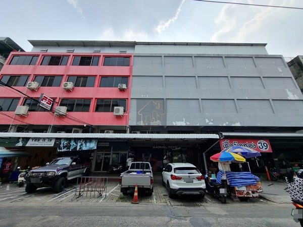 For RentShophouseRamkhamhaeng, Hua Mak : BT3 Commercial building for rent, Ramkhamhaeng Soi 24 # Building Soi Ramkhamhaeng 24 #Ramkhamhaeng Commercial Building #Building behind Ramkhamhaeng University