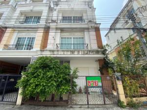 For SaleTownhouseBangna, Bearing, Lasalle : For Sell Plus Park Avenue Lasalle 40
