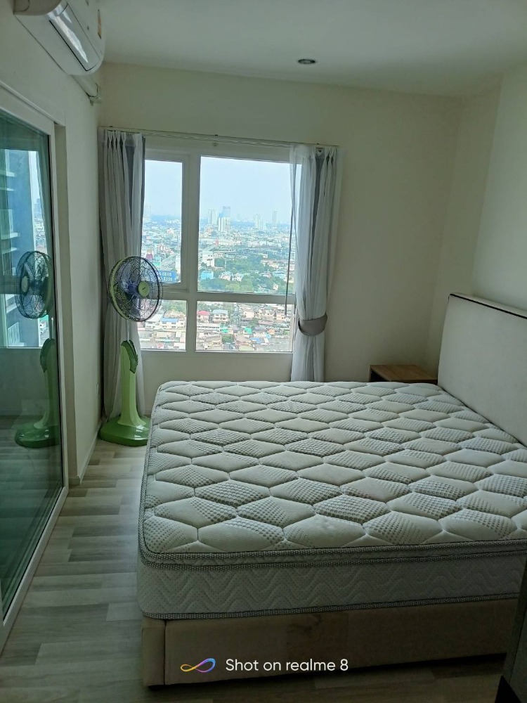 For SaleCondoSathorn, Narathiwat : Urgent sale, best price now, The Key Sathorn Charoenrat, 24th floor, suspension bridge view, not hot sun