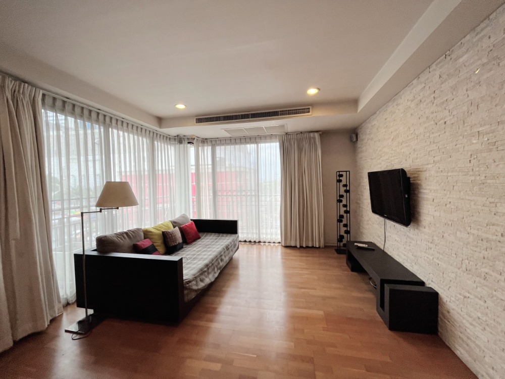 For SaleCondoRatchadapisek, Huaikwang, Suttisan : SALE !! Condo Amanta Ratchada, MRT Thailand Cultural Centre, 2 Bed, Tower 1, Floor 4, Area 97 sq.m., Sale 8.5 MB