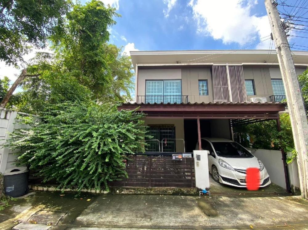 For SaleTownhouseLadkrabang, Suwannaphum Airport : Urgent sell!! Townhome the corner position near Suvarnabhumi Make a decision within this year. Free transfer fee.