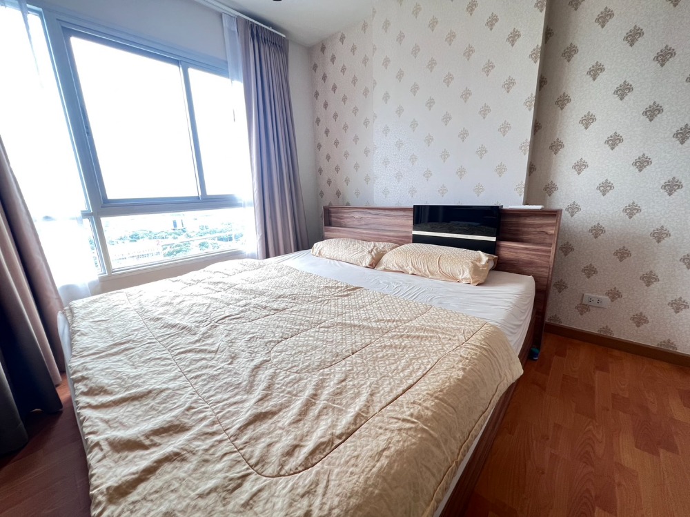 For SaleCondoBang kae, Phetkasem : Very cheap!! The owner decided to sell The President Petchkasem - Bang Khae, good room, very good feng shui.