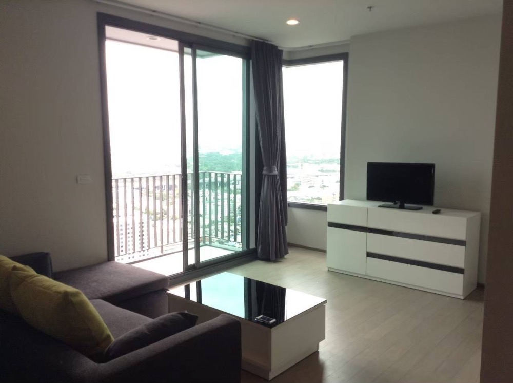 For RentCondoRatchathewi,Phayathai : For rent, Pyne by sansiri, Pyne by Sansiri, 2 bedrooms, 2 bathrooms (ready to move in), BTS Ratchathewi 0 meters only.