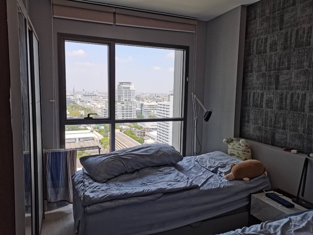 For SaleCondoRatchathewi,Phayathai : Urgent sale, Rhythm rangnam (Rhythm Rangnam), 1 bedroom, 1 bathroom, good price.
