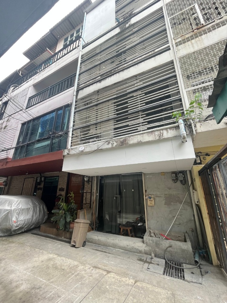 For SaleTownhouseSiam Paragon ,Chulalongkorn,Samyan : WW74 4-storey townhouse for sale, Pathumwan, Soi Kasemsan 1.